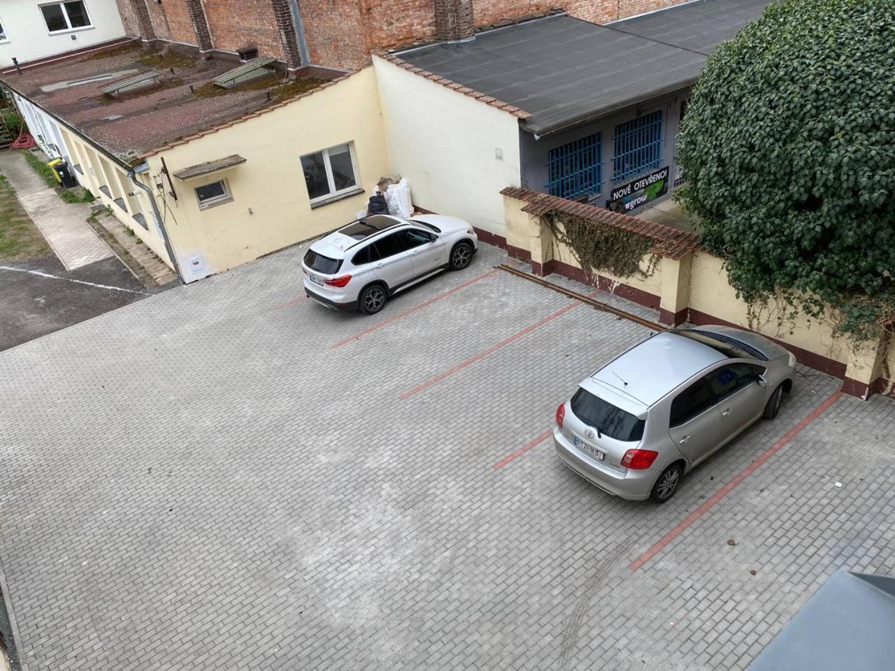 Perla Hradce 101 Leilighet Hradec Králové Eksteriør bilde